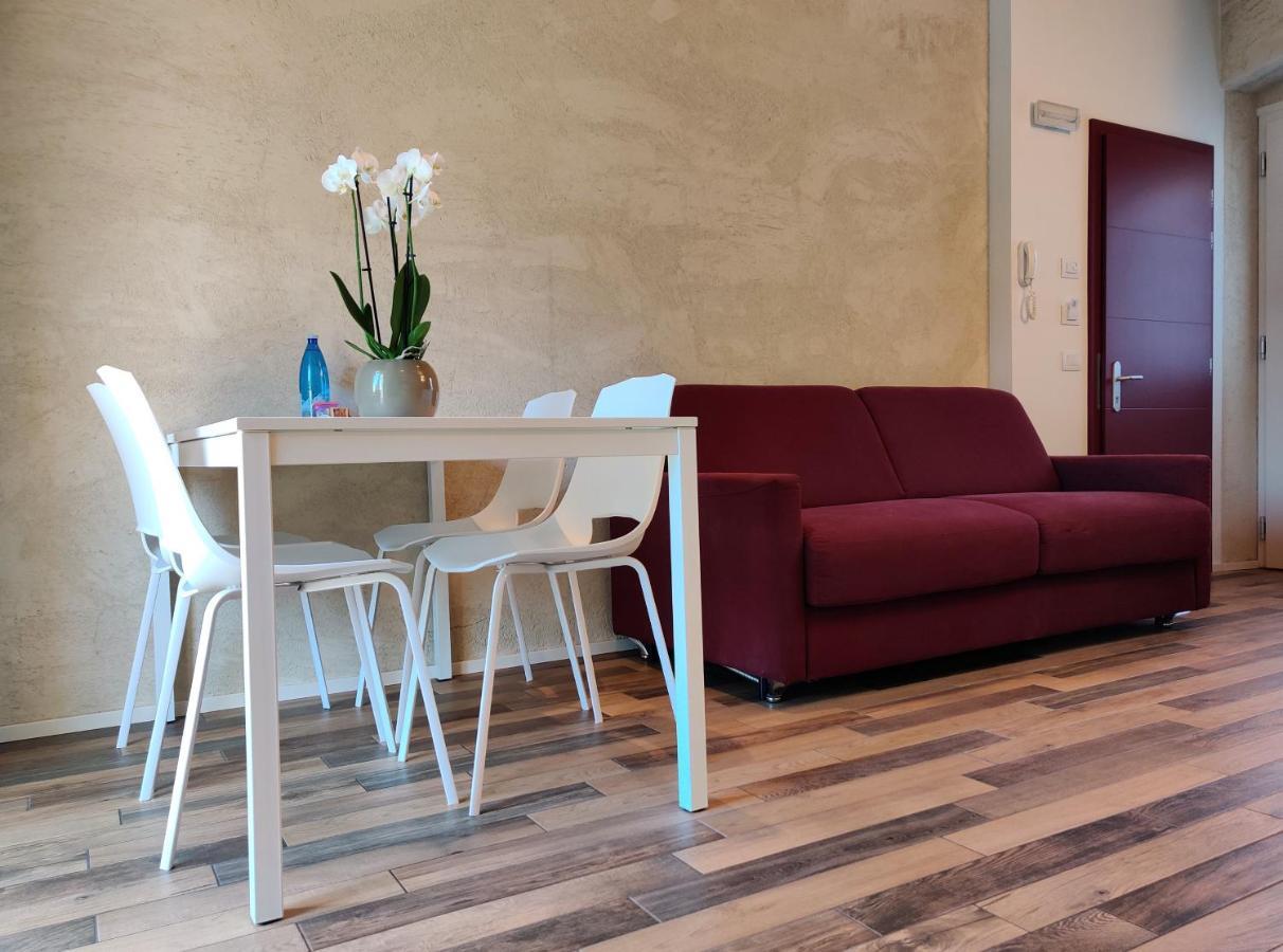 Albola Suite Holiday Apartments Riva del Garda Eksteriør billede