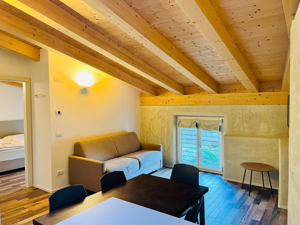 Albola Suite Holiday Apartments Riva del Garda Eksteriør billede