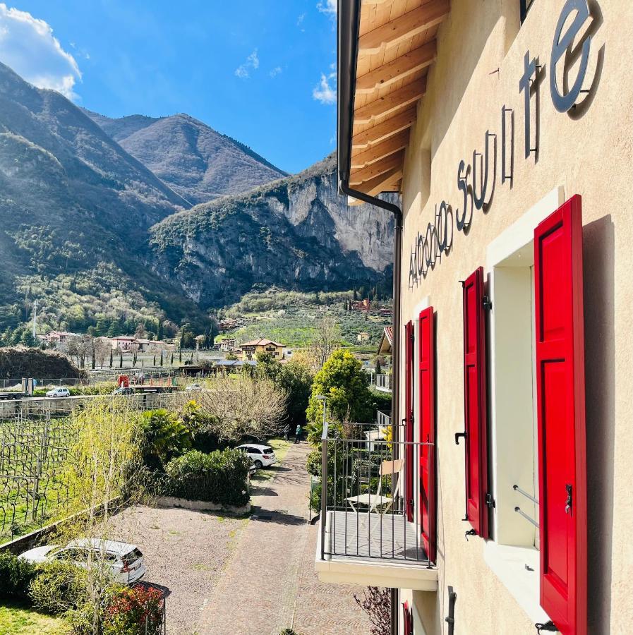 Albola Suite Holiday Apartments Riva del Garda Eksteriør billede