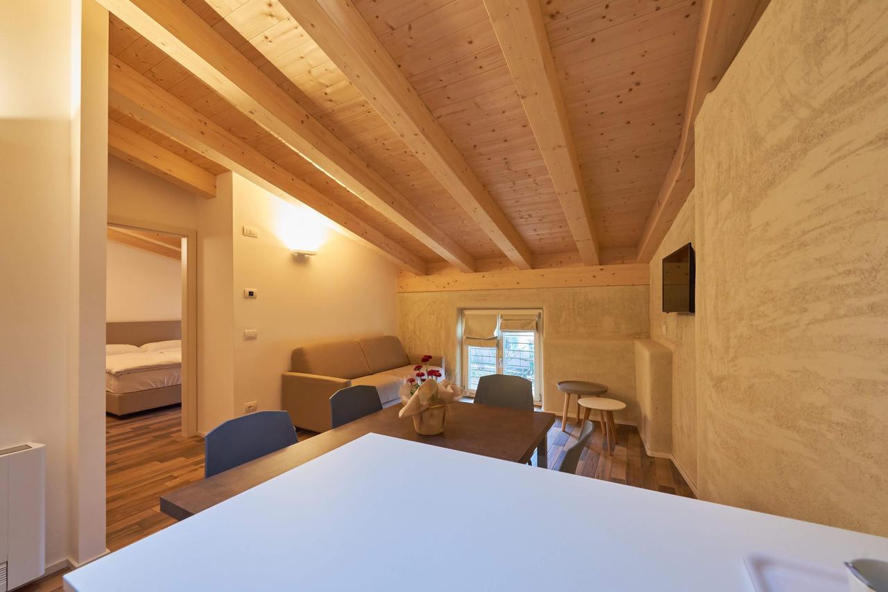 Albola Suite Holiday Apartments Riva del Garda Eksteriør billede