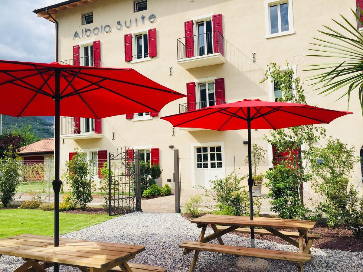 Albola Suite Holiday Apartments Riva del Garda Eksteriør billede